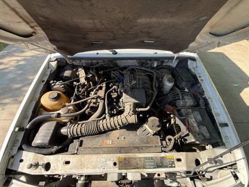 Used 2011 Ford Ranger XLT RWD image 16
