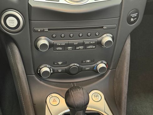 Used 2013 Nissan 370Z Touring w/ Sport Pkg image 12