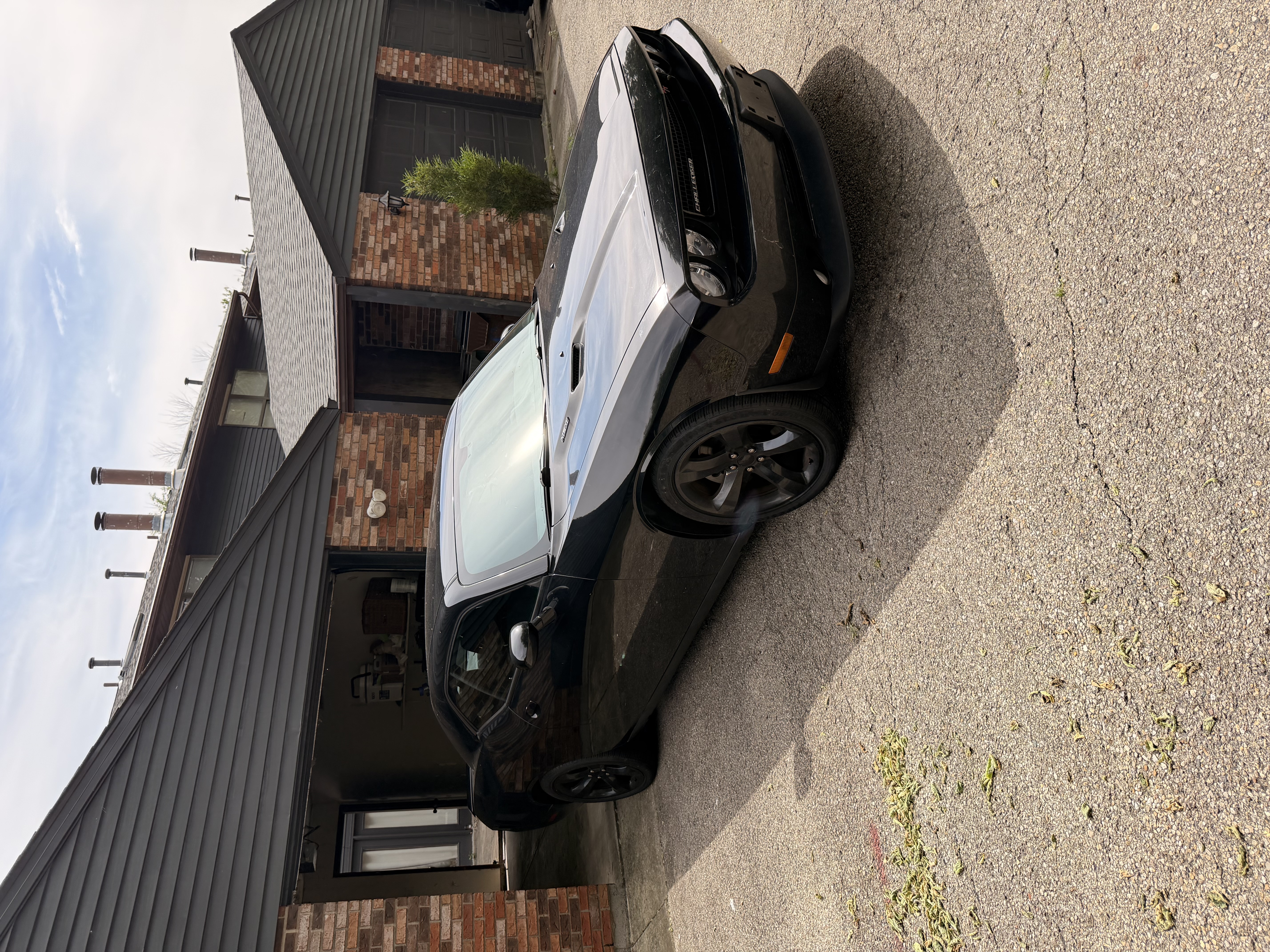 Used 2014 Dodge Challenger R/T w/ Blacktop Package RWD image 1