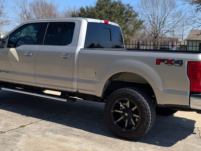 Used 2017 Ford F250 Lariat w/ Lariat Ultimate Package