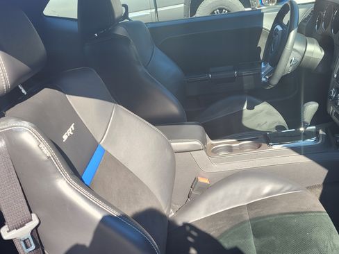 Used 2012 Dodge Challenger SRT8 w/ Premium Sound Group image 8