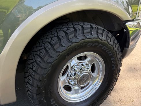 Used 2002 Ford Excursion XLT image 8