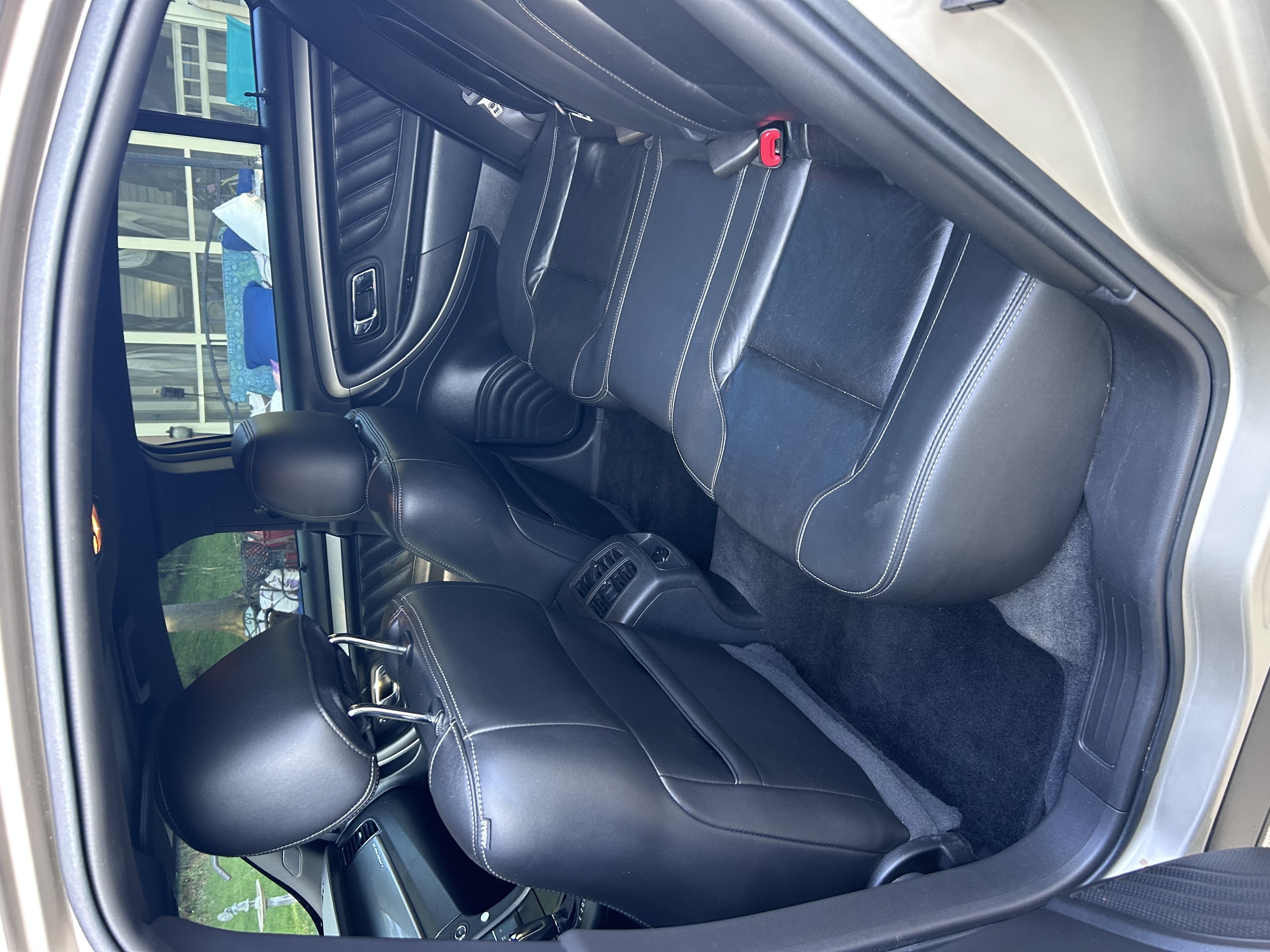 Used 2017 Ford Taurus SEL w/ Equipment Group 201A FWD image 10
