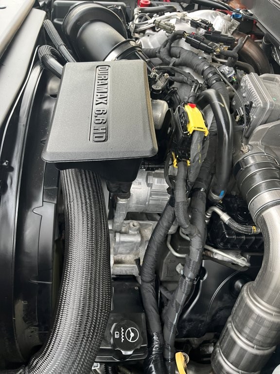 Used 2019 Chevrolet Silverado 2500 LT w/ LT Convenience Package AWD/4WD image 13