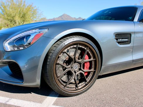Used 2016 Mercedes-Benz AMG GT S image 8