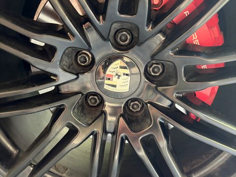 Used 2013 Porsche Cayenne GTS AWD/4WD image 13