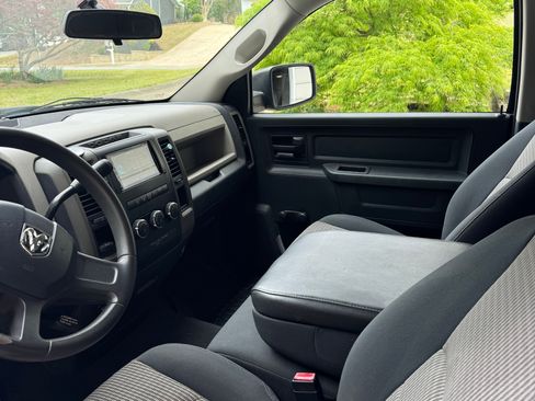 Used 2011 RAM 1500 ST w/ ST Popular Equipment Group RWD image 6