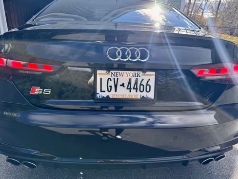 Used 2021 Audi S5 Premium Plus w/ Premium Plus image 12