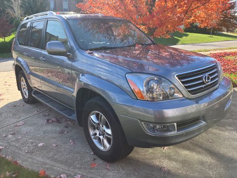 Used 2005 Lexus GX 470 AWD/4WD image 1