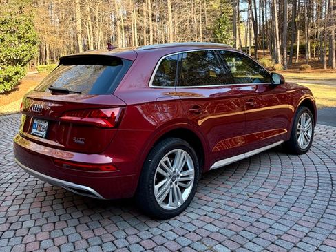 Used 2018 Audi Q5 Prestige w/ Prestige Package image 5