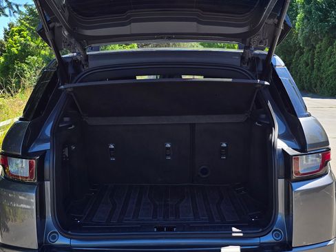 Used 2018 Land Rover Range Rover Evoque Landmark Edition image 15