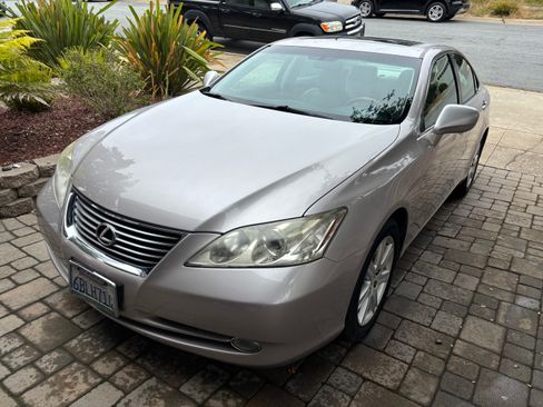 Used 2007 Lexus ES 350 w/ Premium Pkg FWD image 1