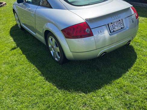 Used 2002 Audi TT 1.8T AWD/4WD image 4