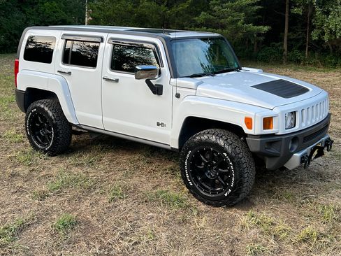 Used 2008 HUMMER H3 Alpha AWD/4WD image 2