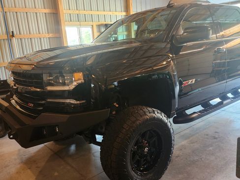 Used 2018 Chevrolet Silverado 1500 LTZ Z71 w/ LTZ Plus Package image 1