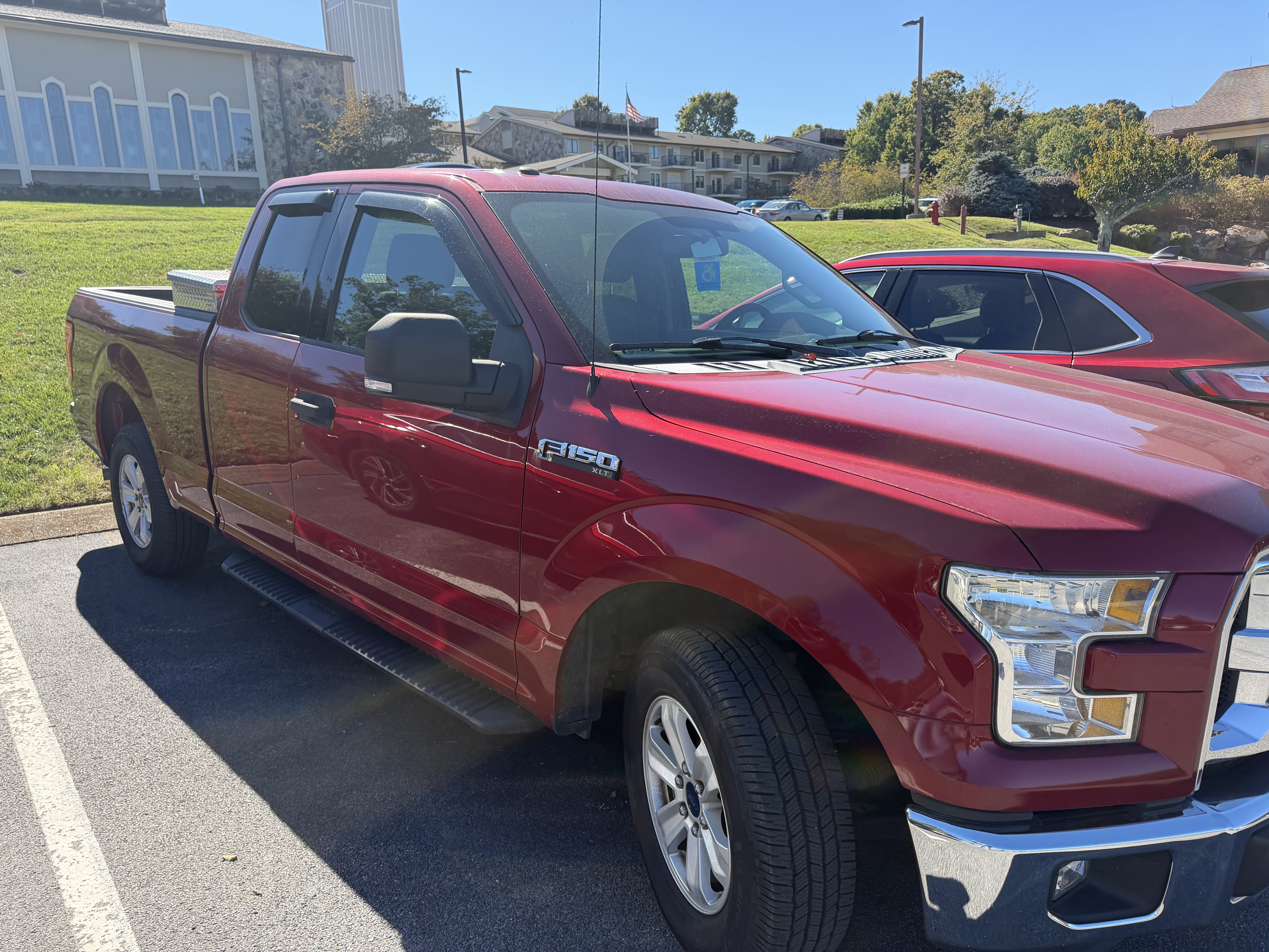 Used 2015 Ford F150 XLT w/ Equipment Group 301A Mid RWD image 6