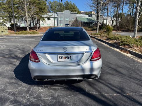Used 2015 Mercedes-Benz C 400 4MATIC image 9