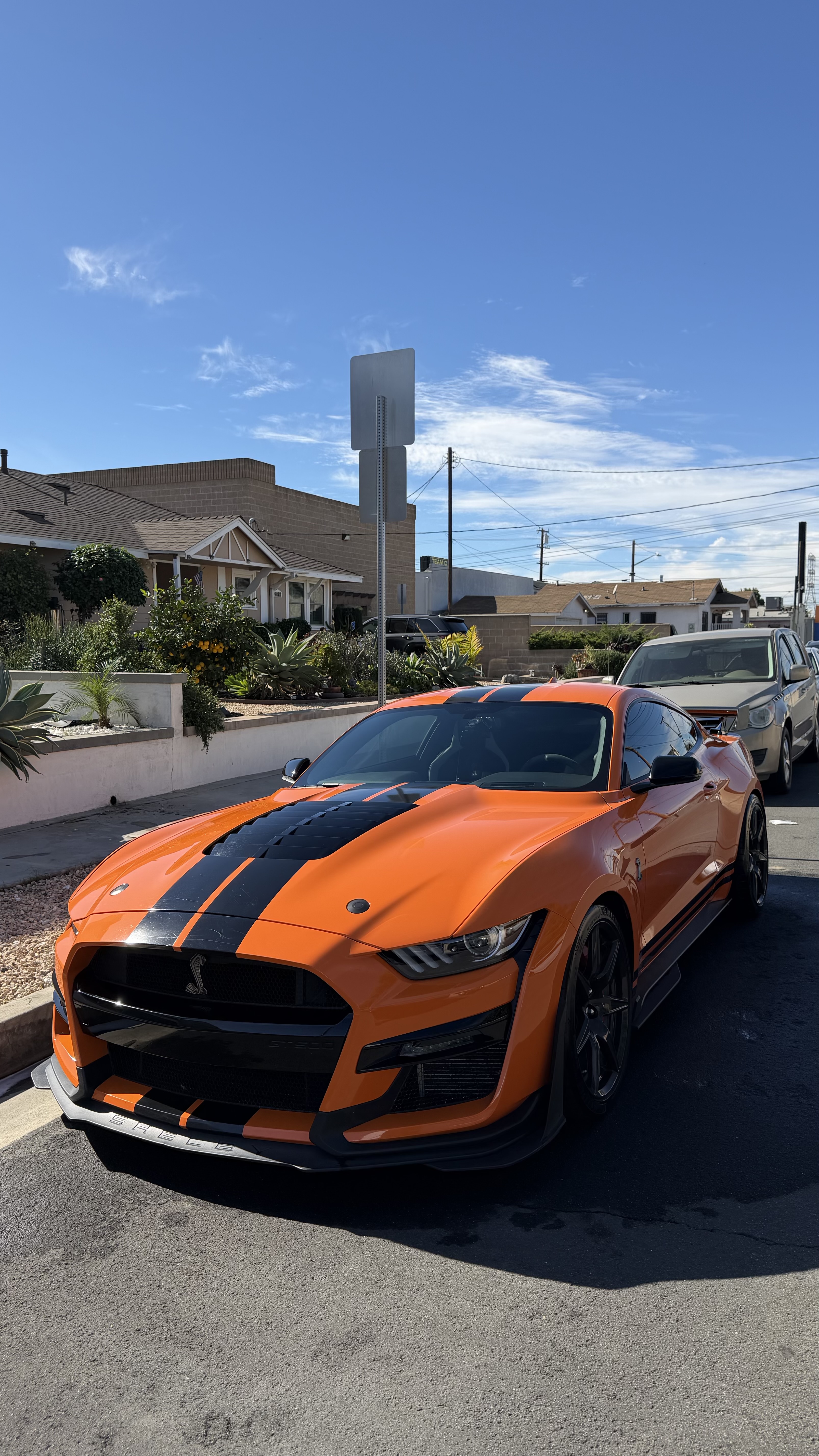 Used 2020 Ford Mustang Shelby GT500 w/ Carbon Fiber Track Pack RWD image 6
