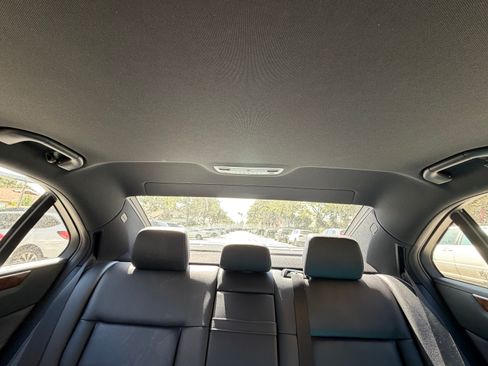 Used 2014 Mercedes-Benz E 350 4MATIC Sedan image 9