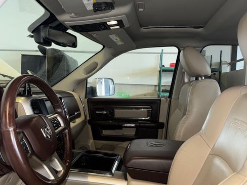 Used 2015 RAM 1500 Laramie w/ Convenience Group image 23