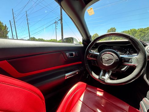Used 2018 Ford Mustang Premium w/ Equipment Group 201A RWD image 17
