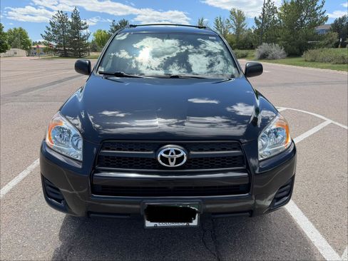 Used 2010 Toyota RAV4 4WD image 9