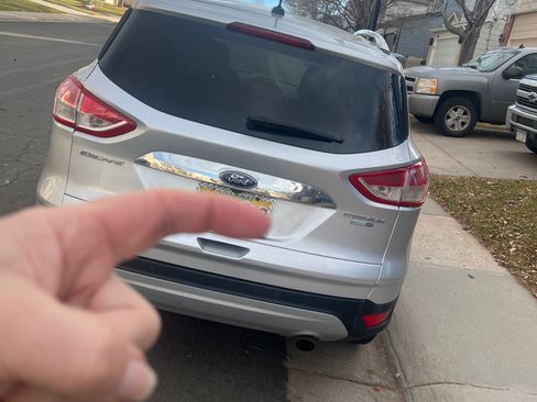 Used 2016 Ford Escape Titanium image 13