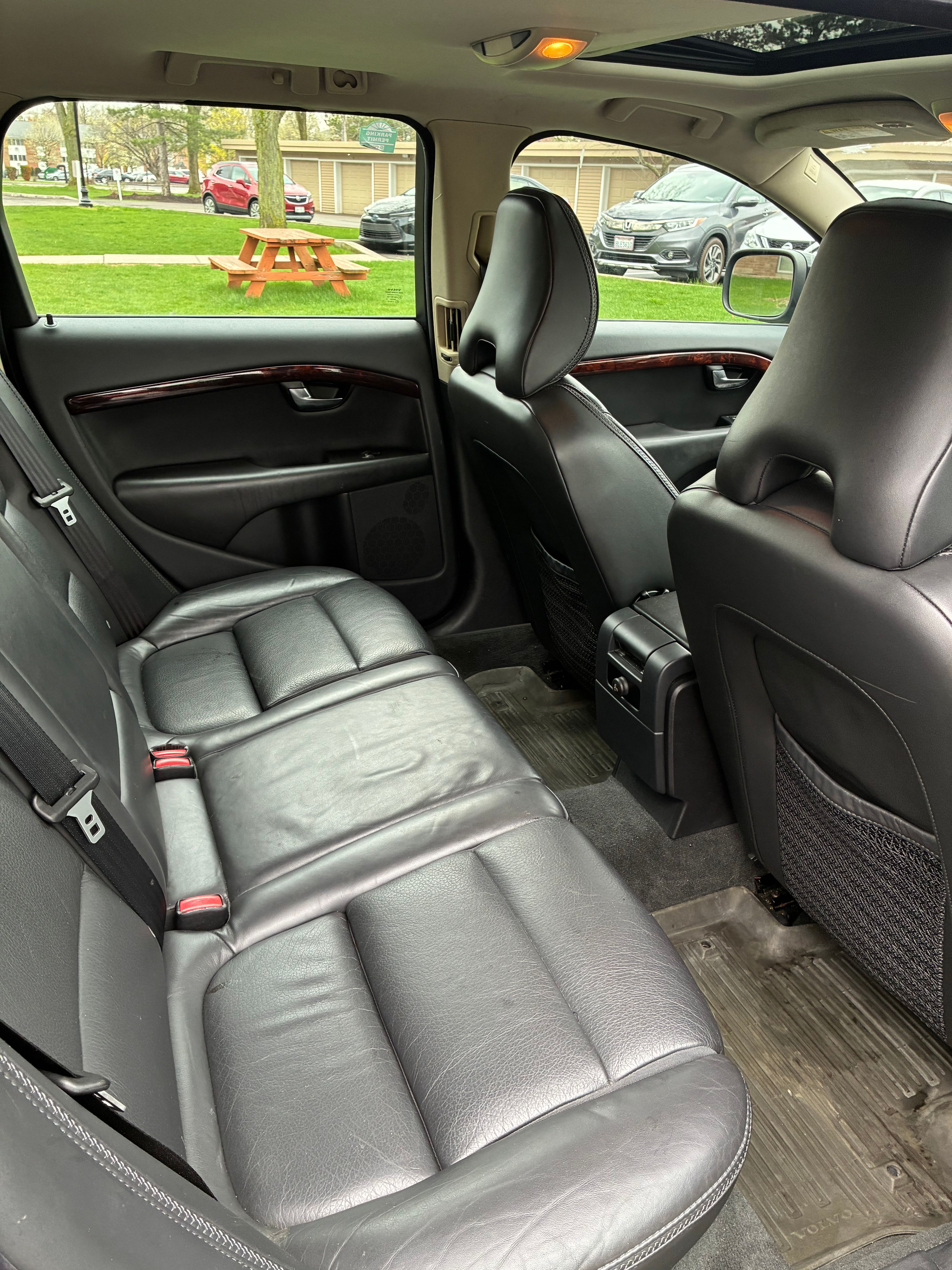 Used 2008 Volvo XC70 3.2 AWD/4WD image 8