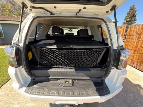 Used 2019 Toyota 4Runner SR5 Premium w/ Convenience Package image 12