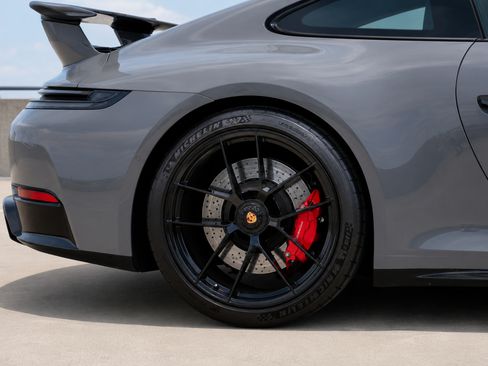 Used 2026 Porsche 911 GTS image 5