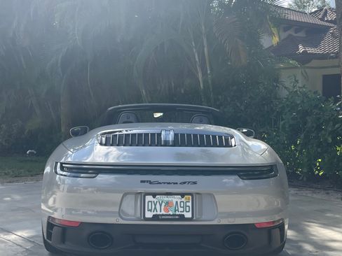 Used 2023 Porsche 911 Cabriolet image 8