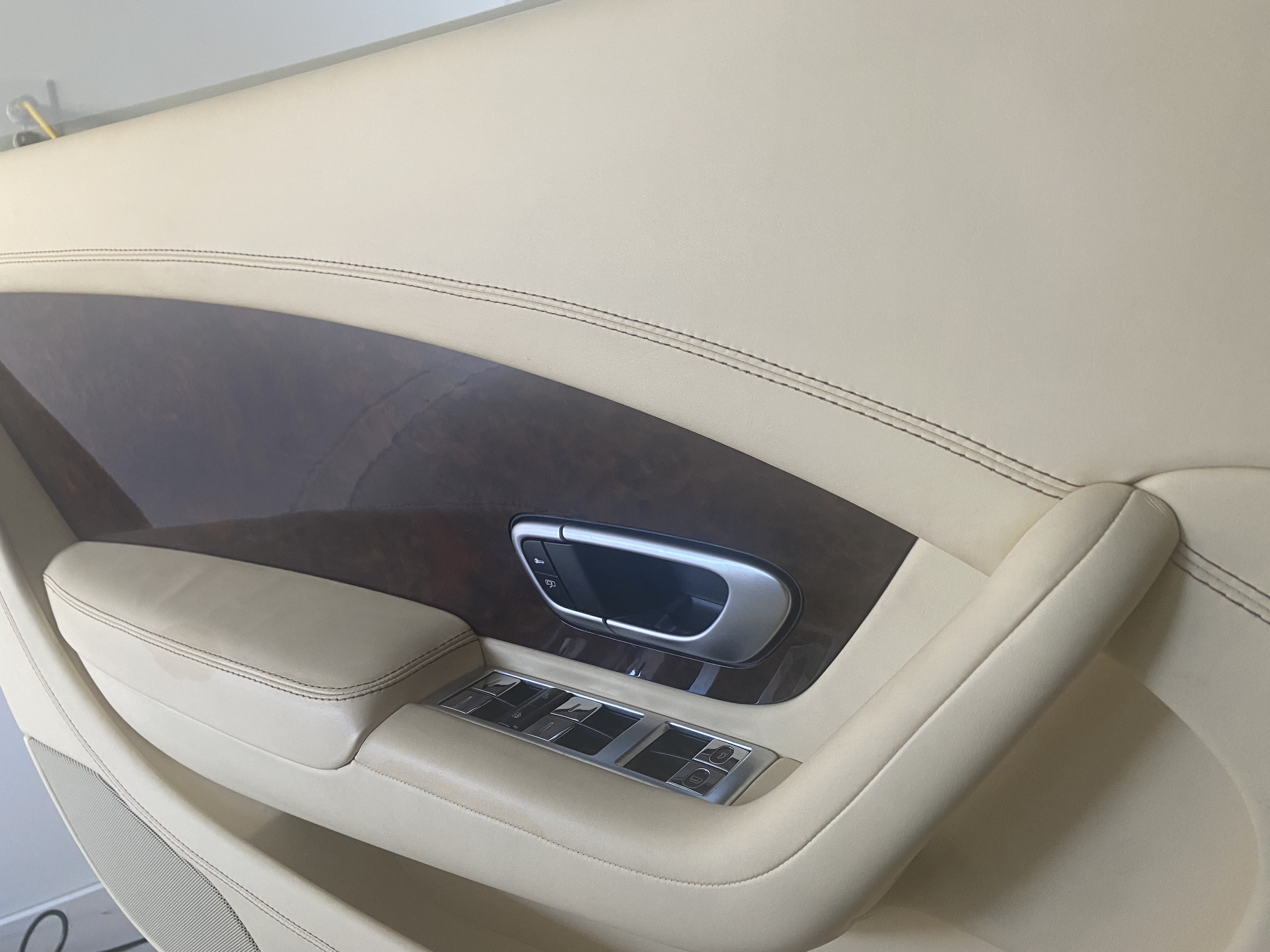 Used 2013 Bentley Continental GT AWD/4WD image 11