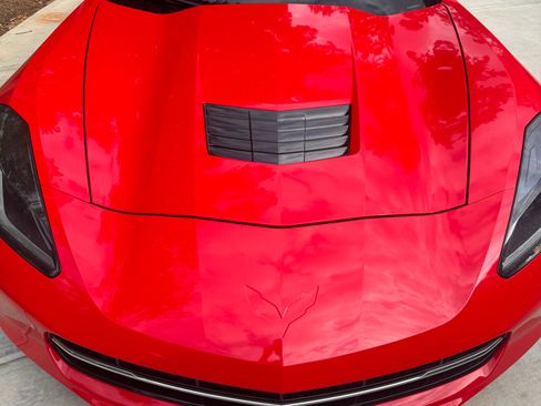 Used 2015 Chevrolet Corvette Stingray Coupe RWD image 5