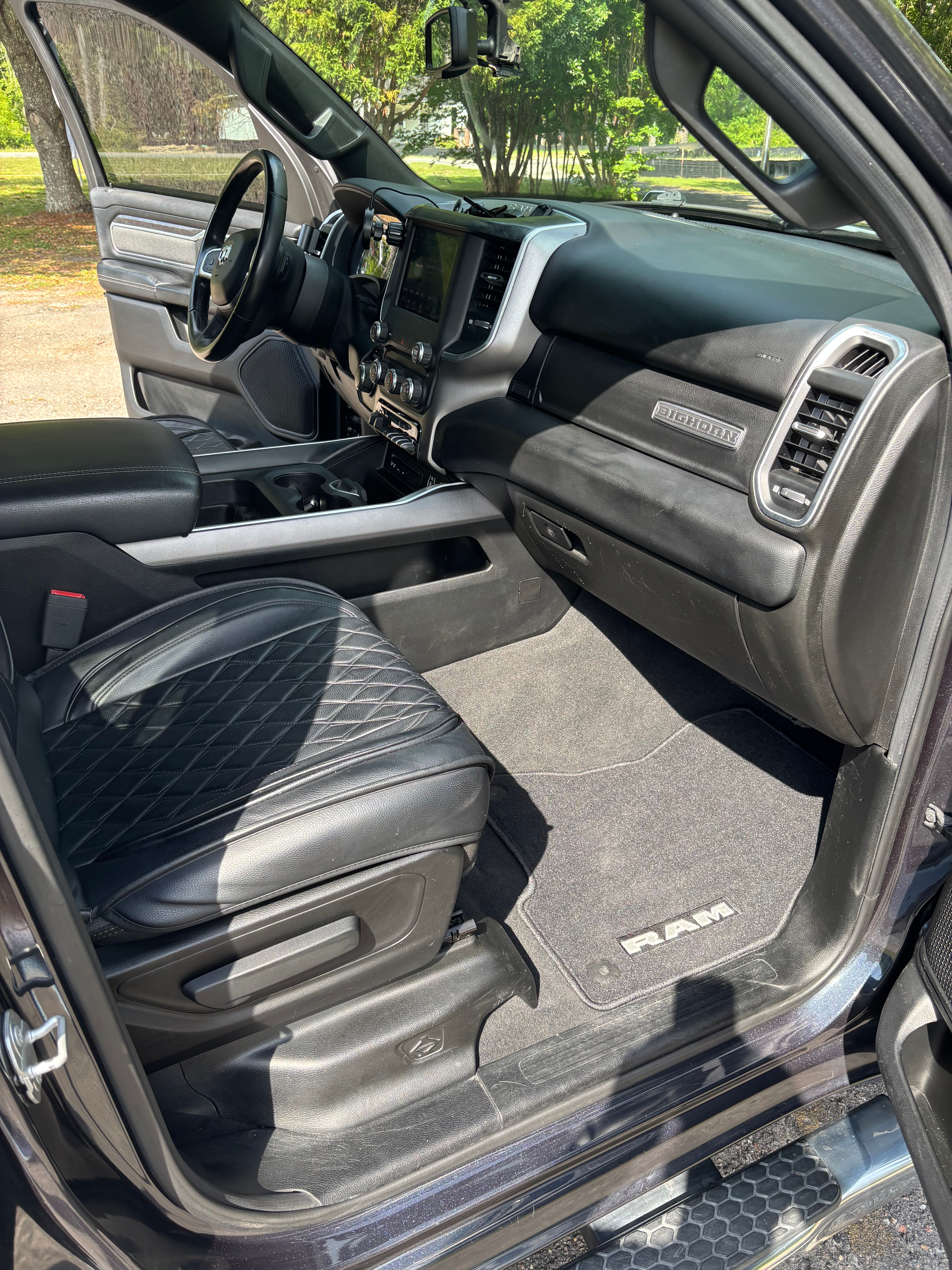 Used 2019 RAM 1500 Big Horn AWD/4WD image 17