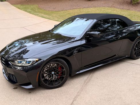 Used 2022 BMW M4 xDrive Competition image 9