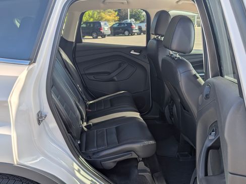 Used 2016 Ford Escape Titanium image 18