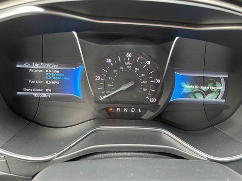 Used 2017 Ford Fusion SE image 5