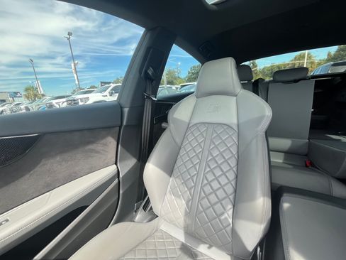 Used 2018 Audi S5 Prestige w/ S Sport Package AWD/4WD image 9