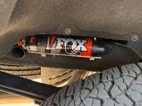 Used 2020 GMC Sierra 1500 AT4 w/ AT4 Premium Package image 6