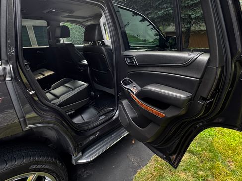 Used 2016 Chevrolet Tahoe LTZ AWD/4WD image 14
