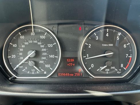 Used 2013 BMW 135i Coupe image 24