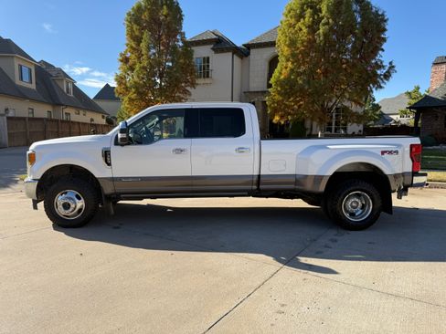 Used 2019 Ford F350 King Ranch w/ King Ranch Ultimate Package image 1