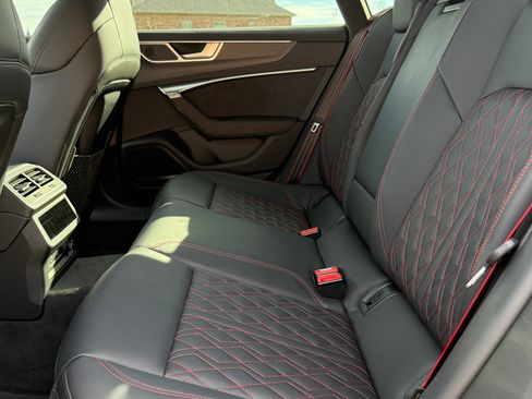 Used 2024 Audi S7 Premium Plus image 10