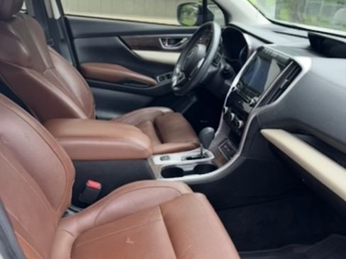 Used 2019 Subaru Ascent Touring w/ Popular Package #2 AWD/4WD image 6