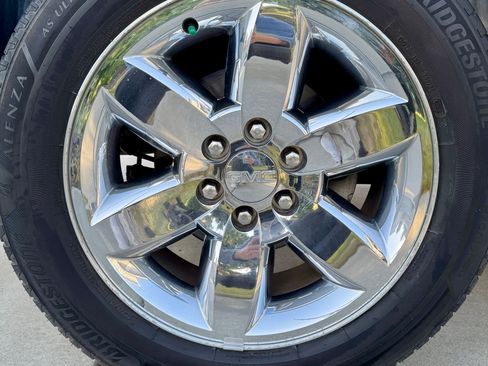 Used 2011 GMC Yukon SLT AWD/4WD image 10