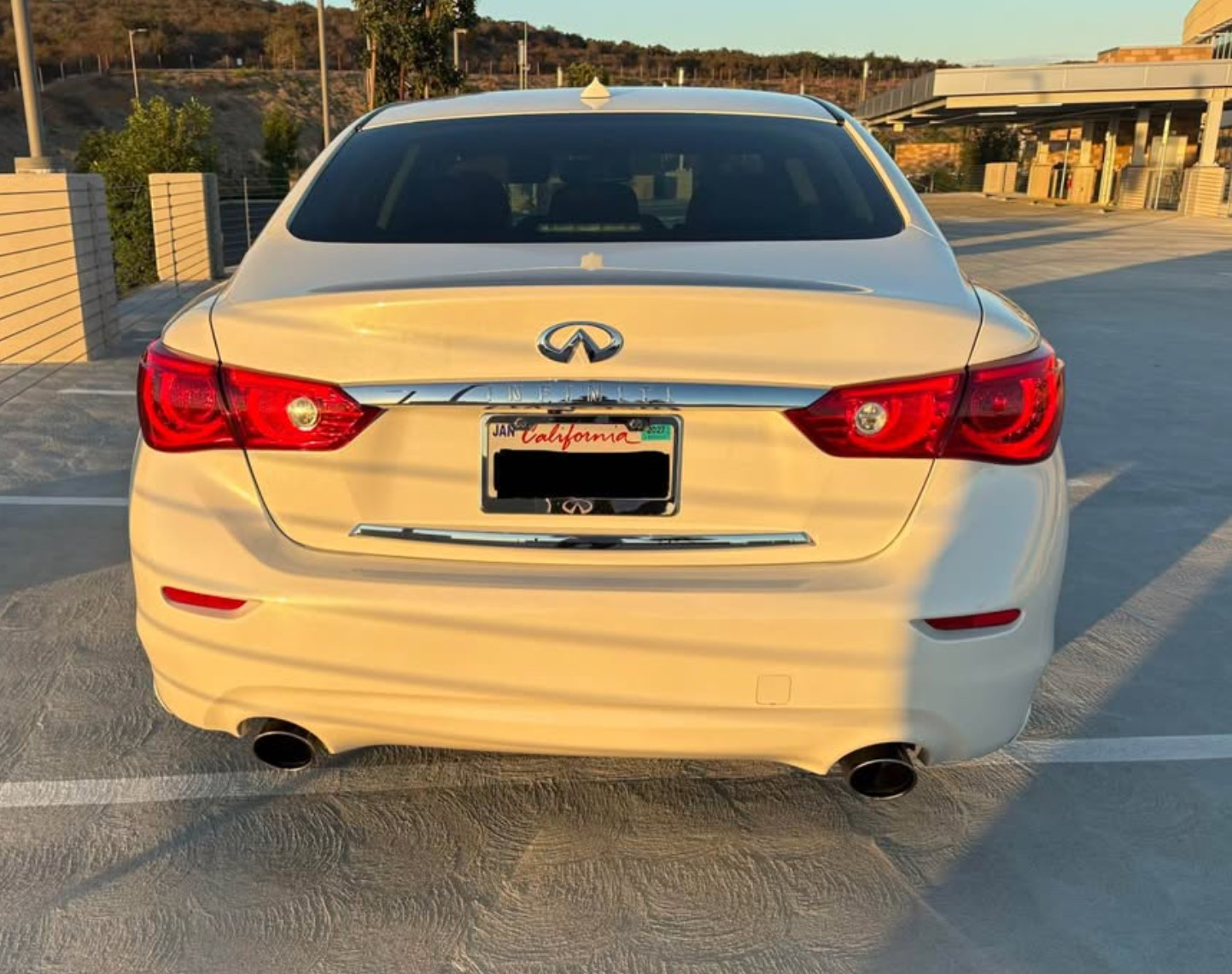 Used 2017 INFINITI Q50 Sport RWD image 6