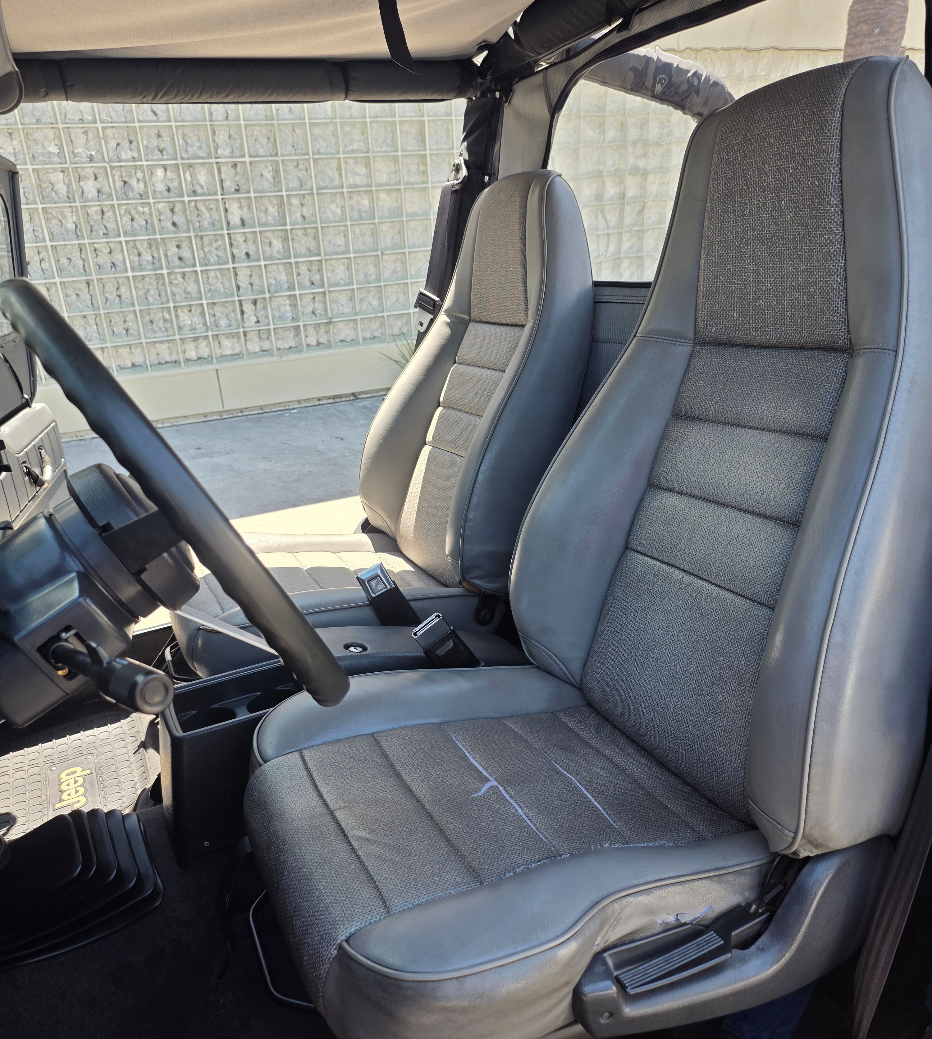 Used 1994 Jeep Wrangler S AWD/4WD image 11