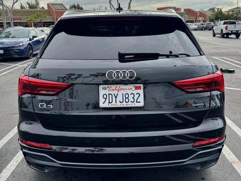 Used 2020 Audi Q3 2.0T Premium Plus w/ Premium Plus Package image 5