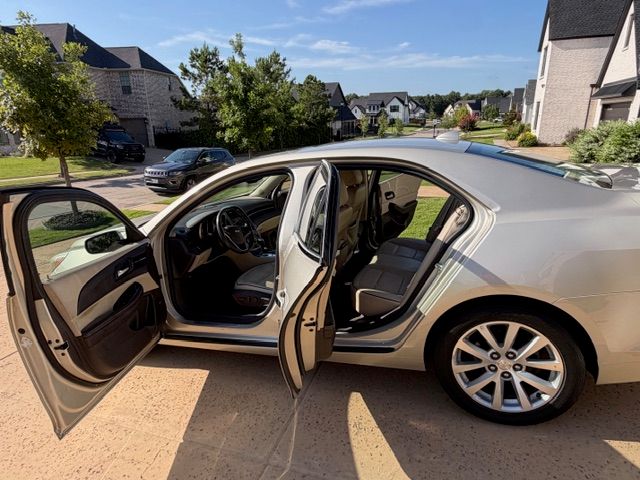 Used 2014 Chevrolet Malibu LTZ FWD image 11