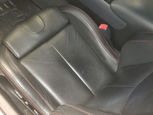 Used 2011 INFINITI G37 IPL RWD image 24